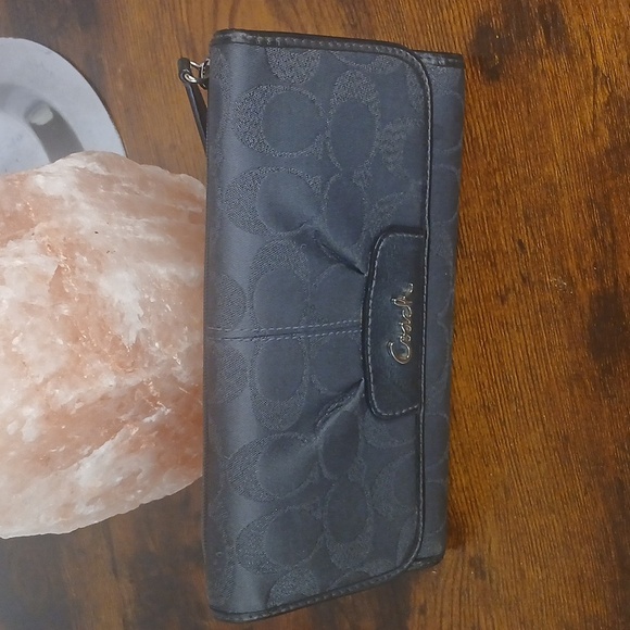 Coach Classic Gray Signature C Card Holder Wallet Snap Closure - Picture 4 of 9